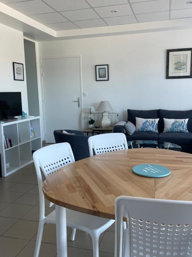 Au Petit Brick - Cosy Beachfront House Holiday home *
