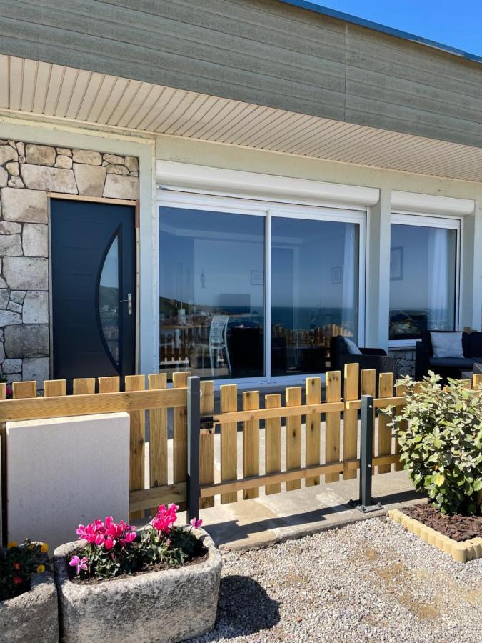 Au Petit Brick - Cosy Beachfront House